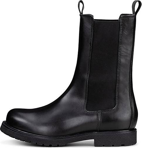 Another A Chelsea Boot