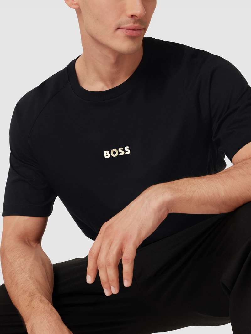 T-Shirt mit Label-Print in schwarz