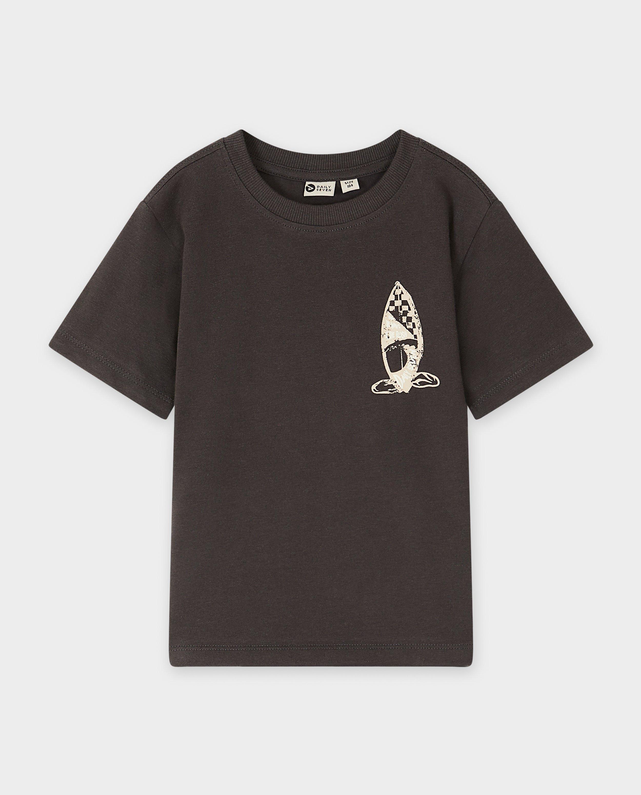 Daily 7 T-shirt med grått tryck på baksidan