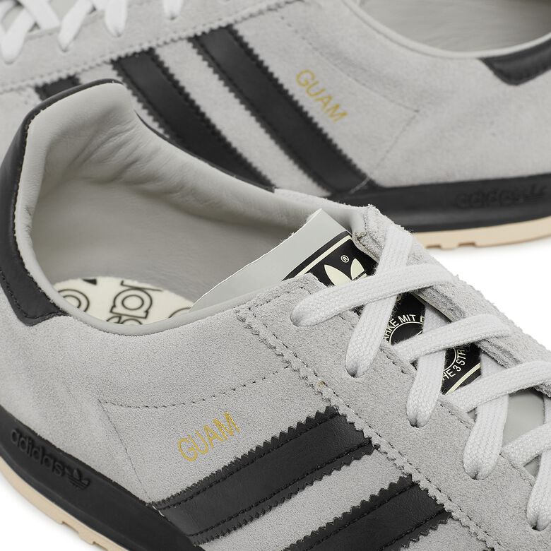 adidas Originals Guam light onix/core black/grey two