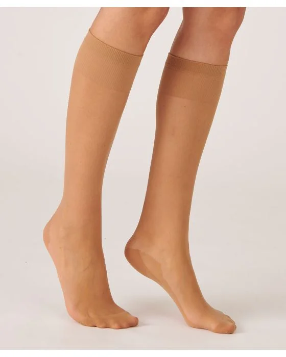 Lot de 4 paires de mi-bas voile 20 deniers.