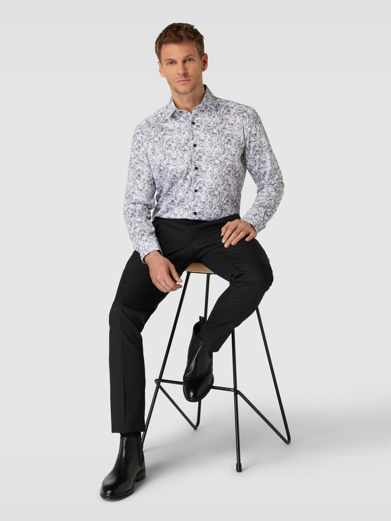 Modern Fit Business-Hemd mit Kentkragen Modell 'Global' in weiß