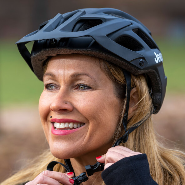 E-Bike Helm Pro schwarz