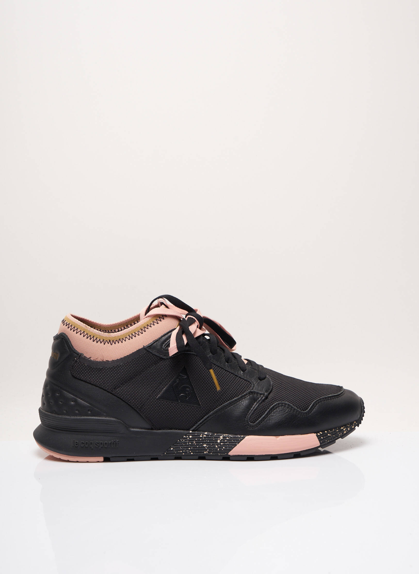 Le Coq Sportif Baskets Unisexe couleur rose