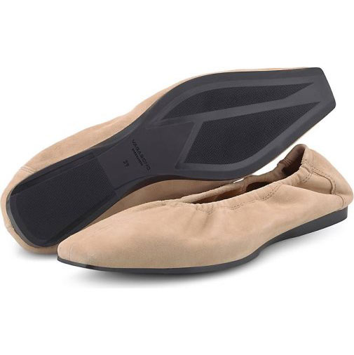 Vagabond Ballerina
