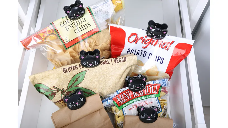 Kikkerland Katzen Beutelclips schwarz