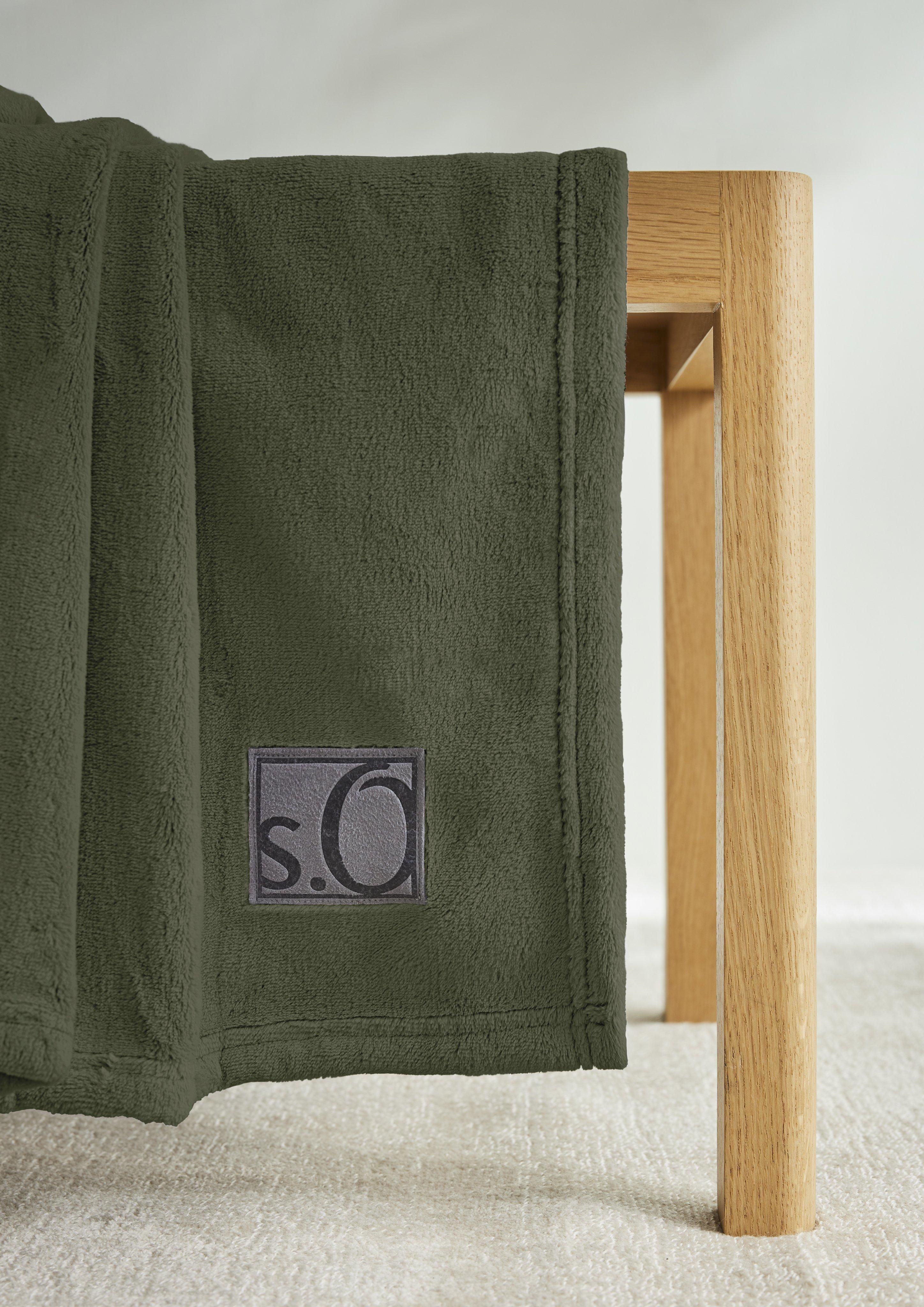 Weiche Decke mit Logo-Detail  6008754-750