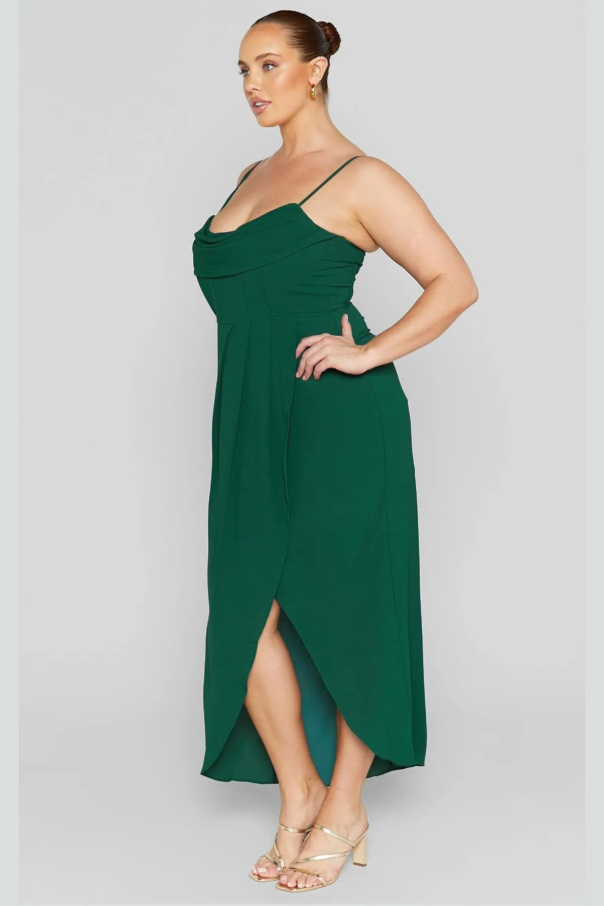 Madmext  Grünes Degaje-Kleid mit Kragen und Trägern MG2022
