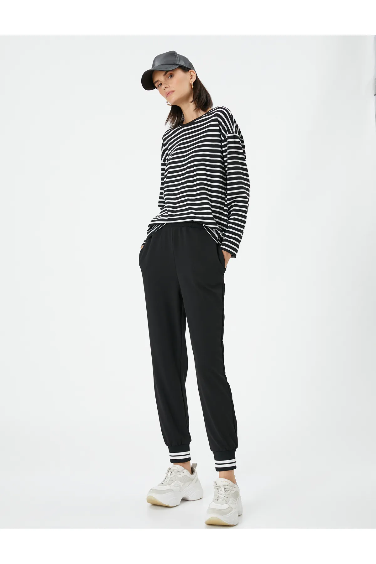 Koton  Jogger-Jogginghose mit geripptem Taschendetail