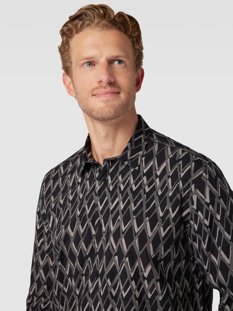 Straight Fit Freizeithemd mit Zickzack-Muster in schwarz