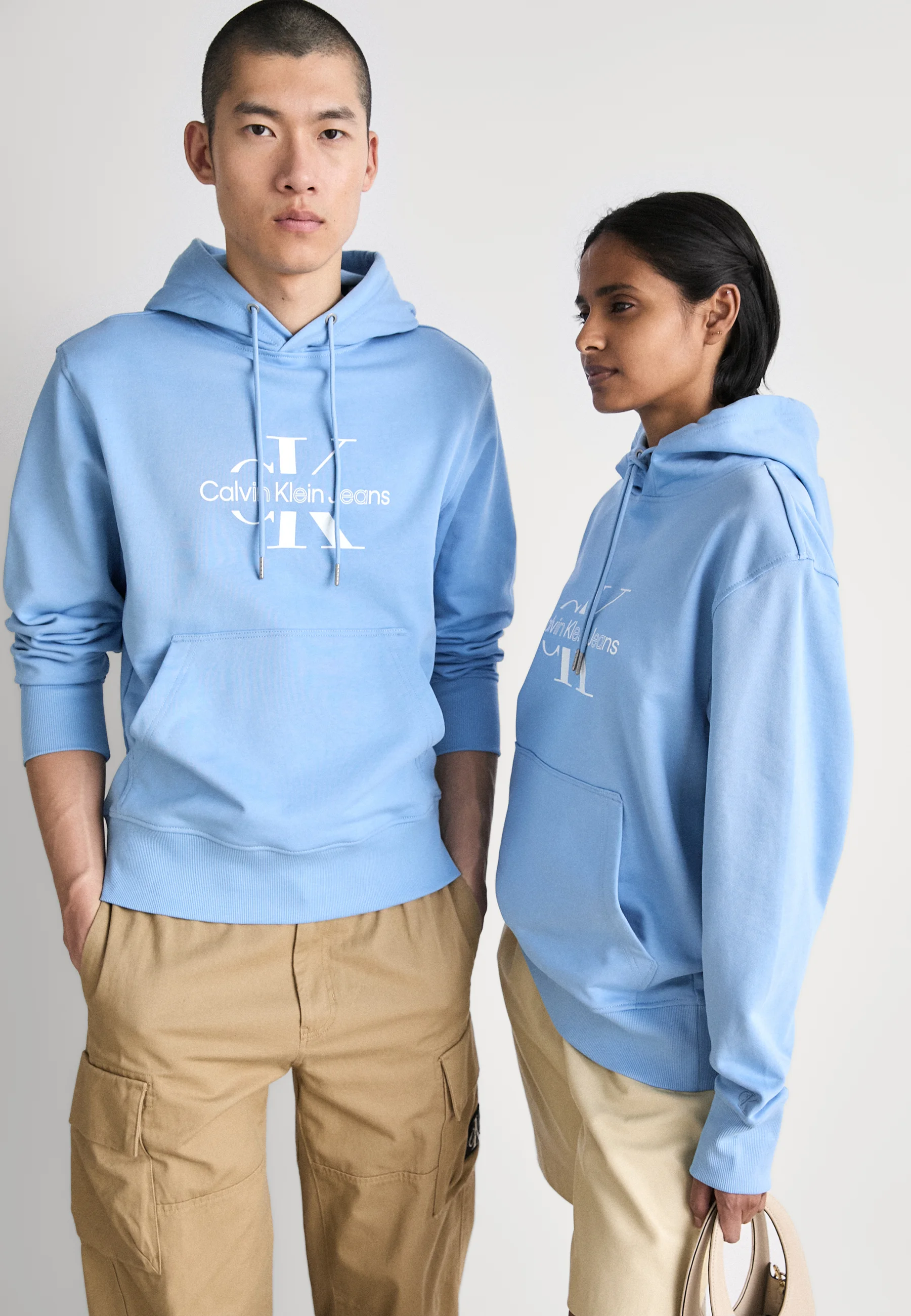 Sudadera con capucha unisex Disrupted Outline Monologist de Calvin Klein Jeans