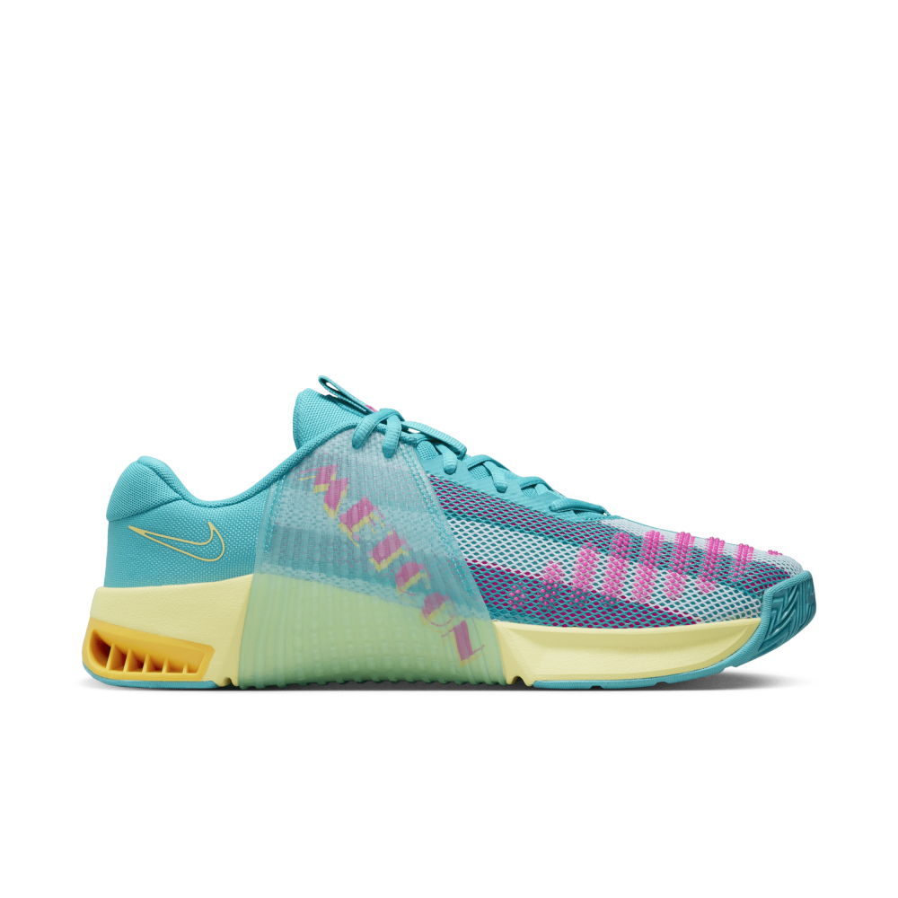Nike Metcon 9 AMP DZ2616-300 / grün