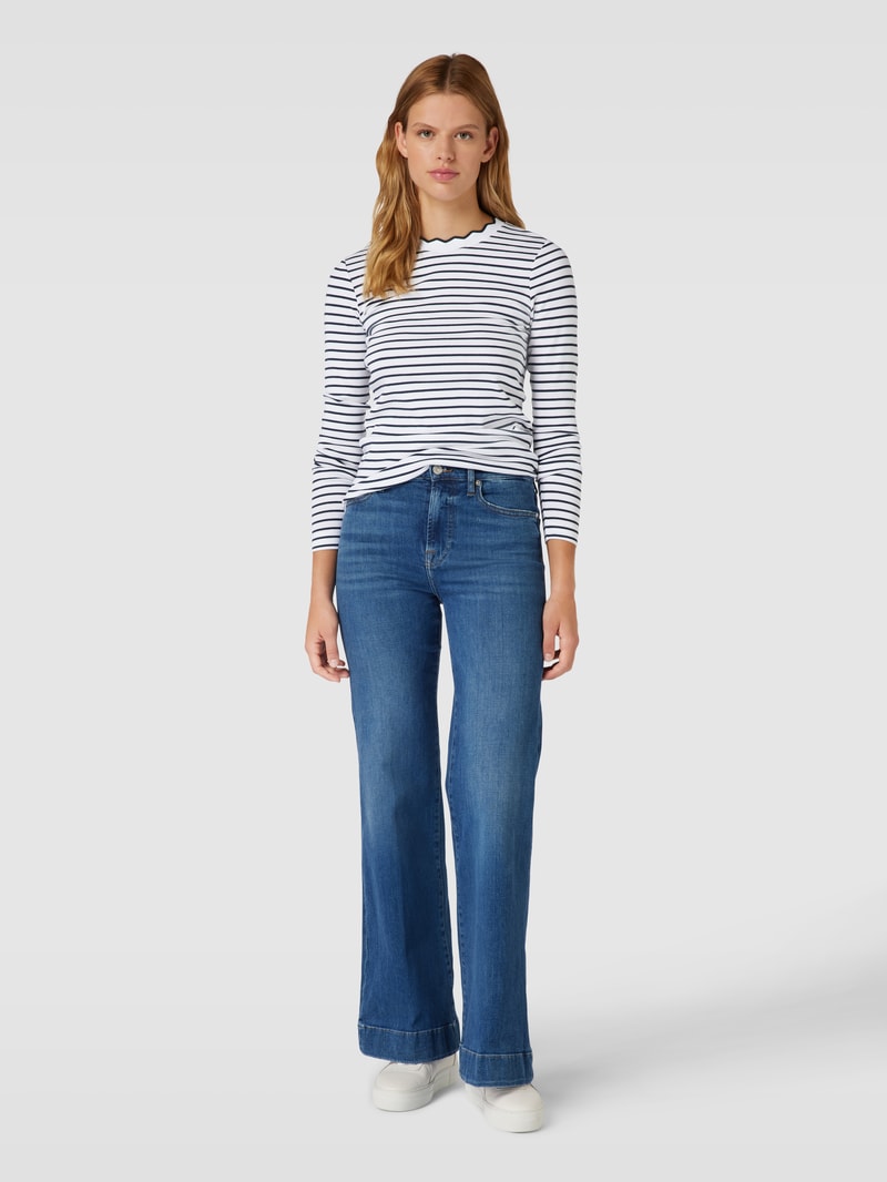 Longsleeve mit Streifenmuster in weiß