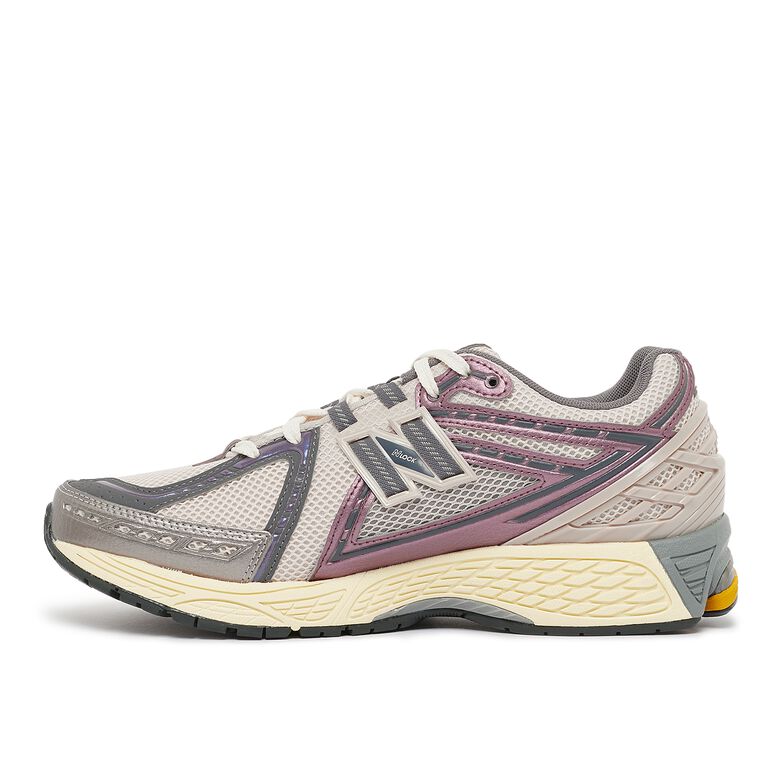 New Balance M1906RRA licorice