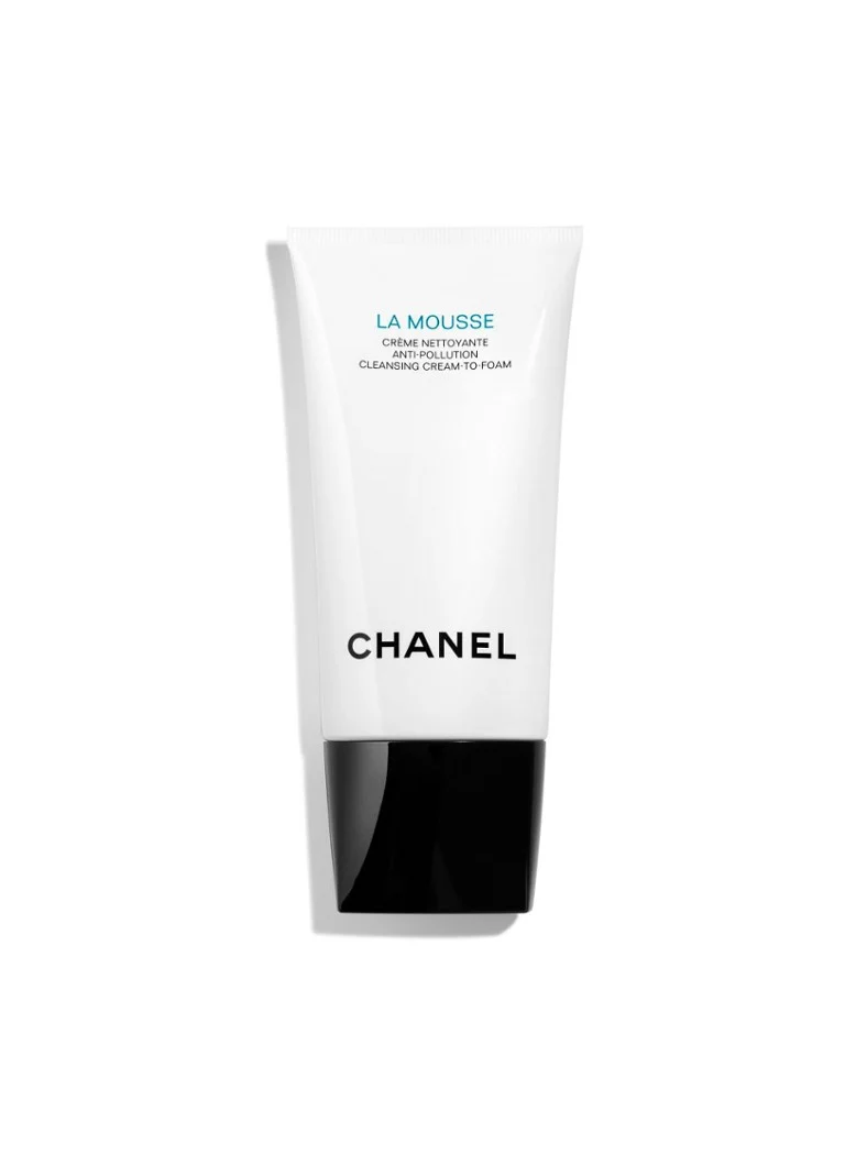 CHANEL PUHDISTAVA VOIDE-MOUSSE LIKAA VASTAAN