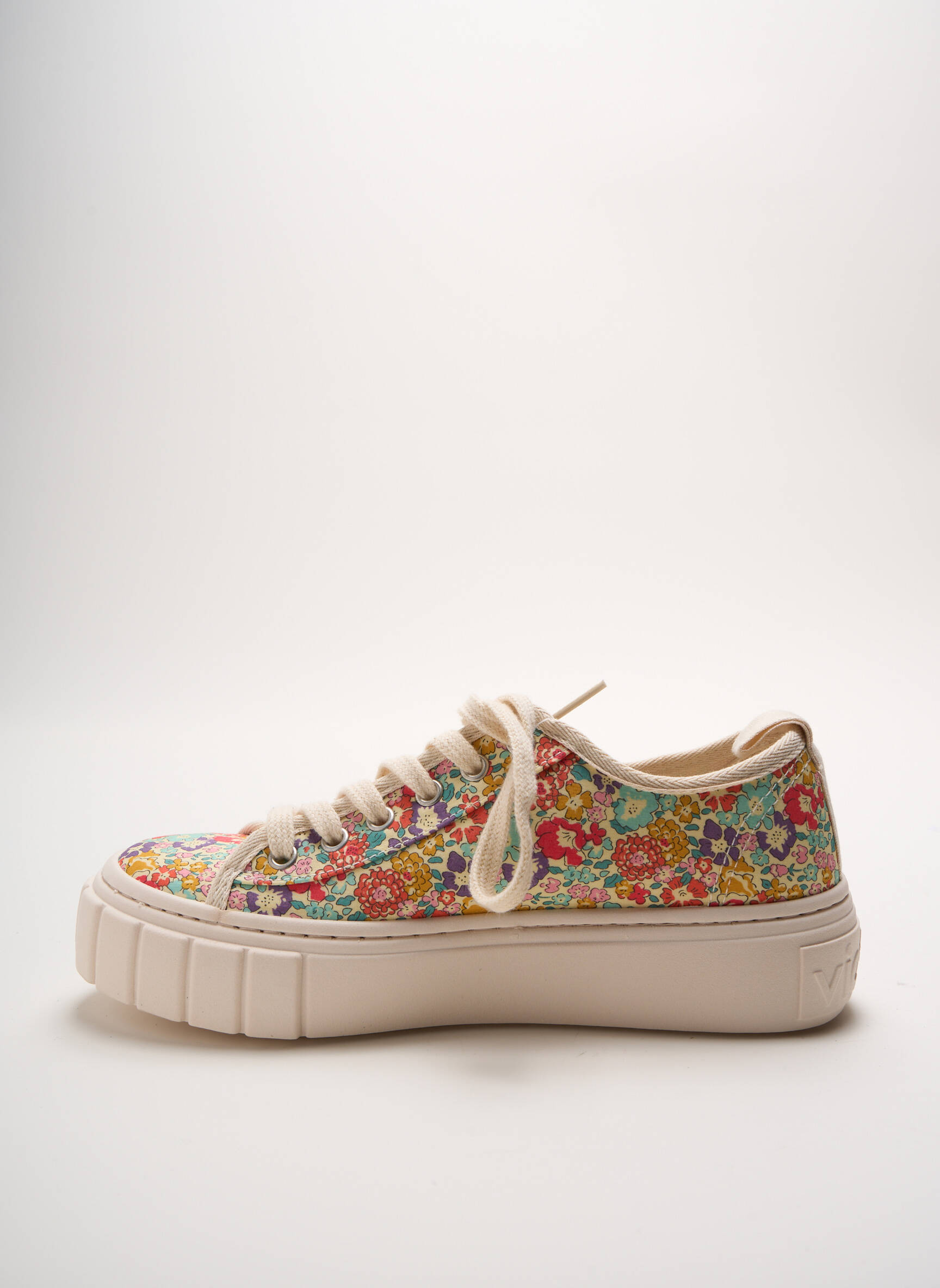 Victoria Baskets Femme couleur beige