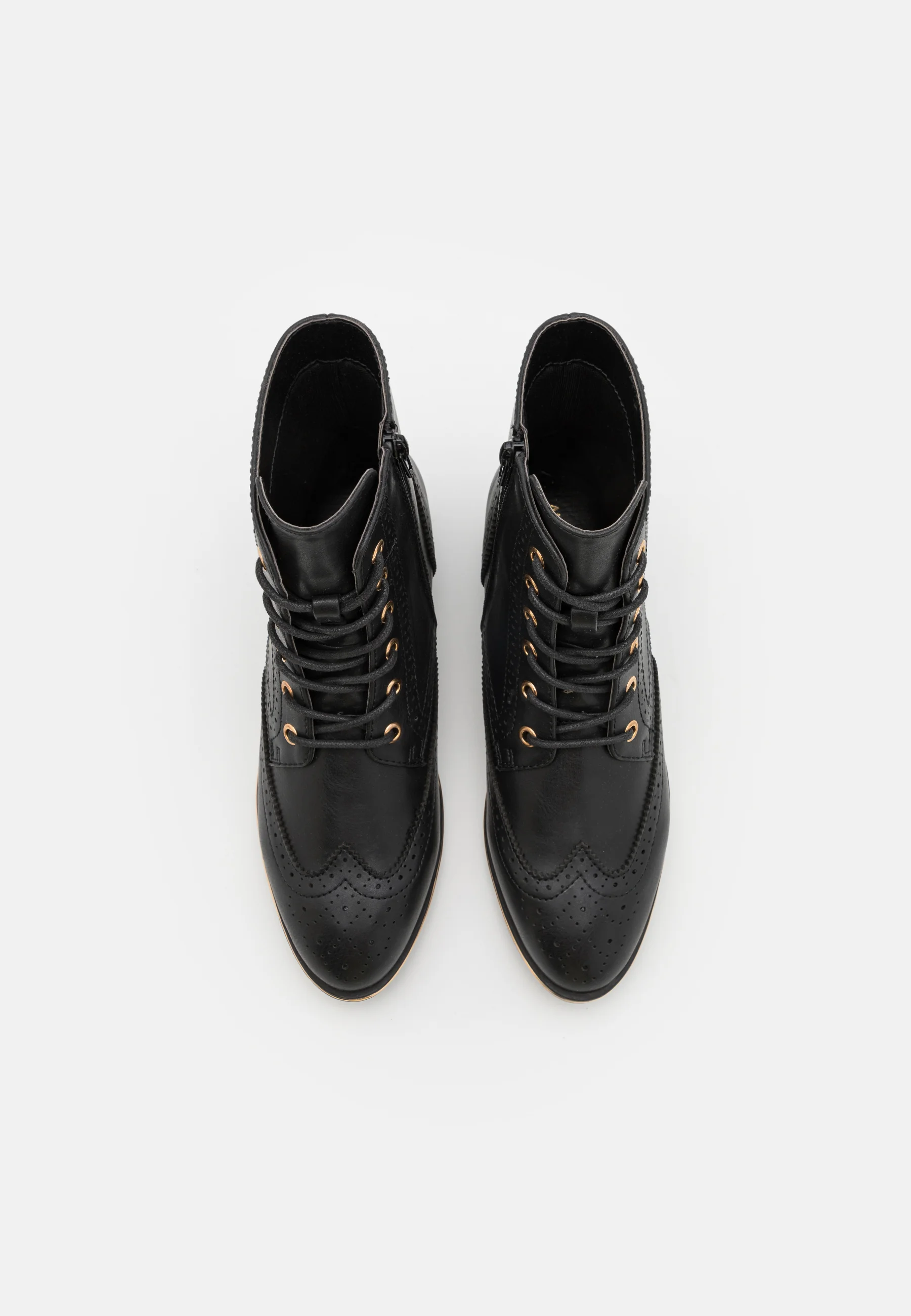 Botines con cordones de corte ancho de Anna Field