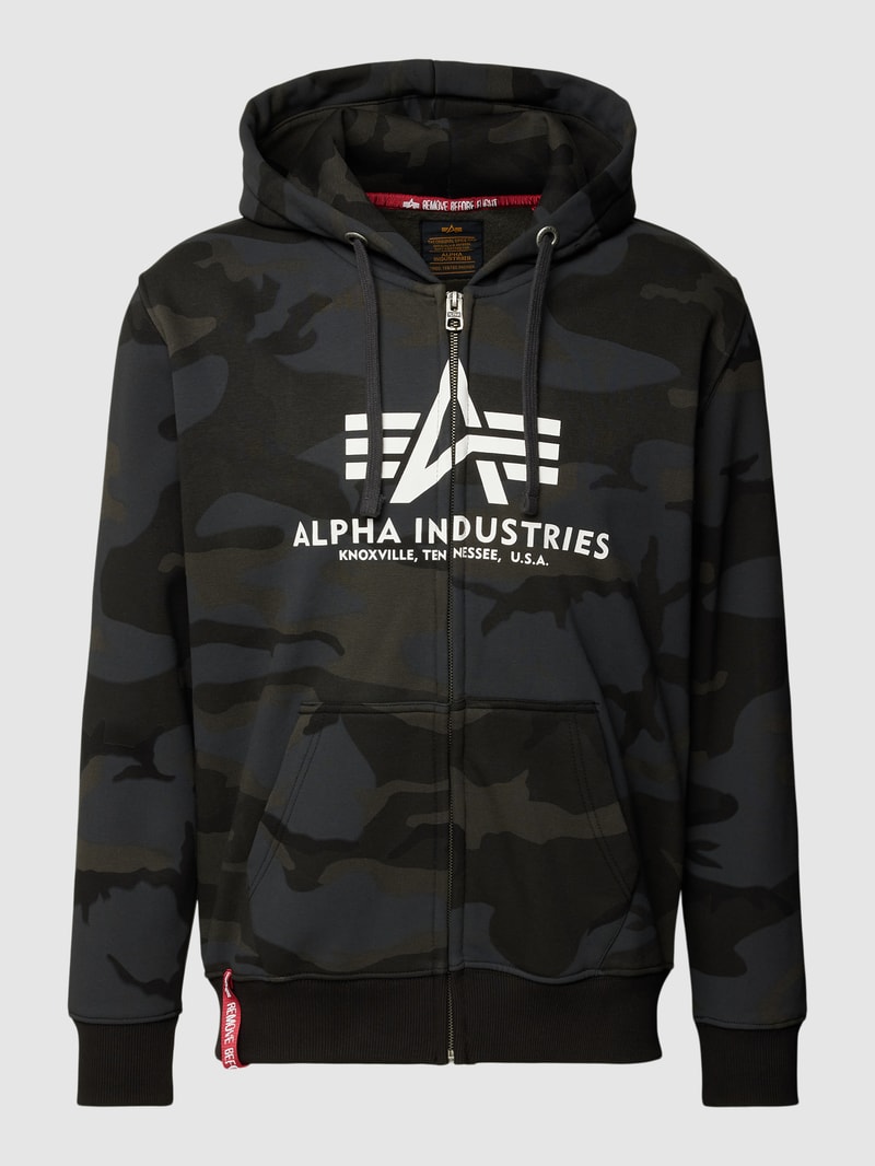 Sweatjacke mit Camouflage-Muster in schwarz