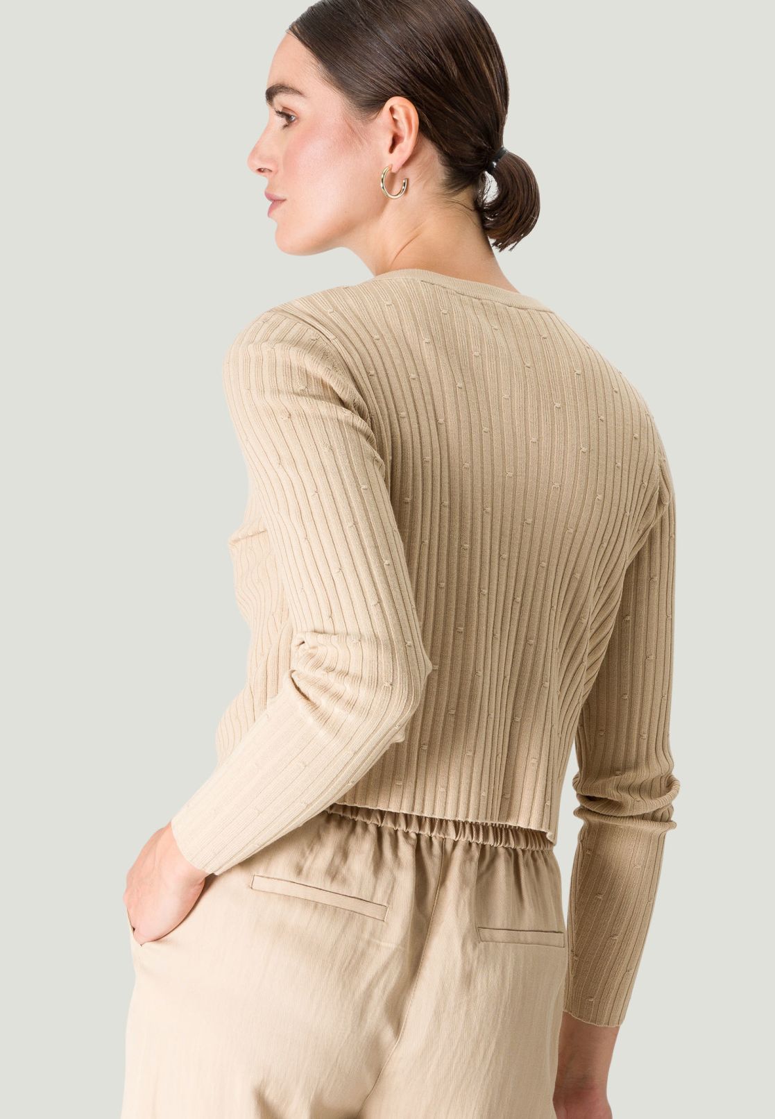 Strickjacke mit Rundausschnitt