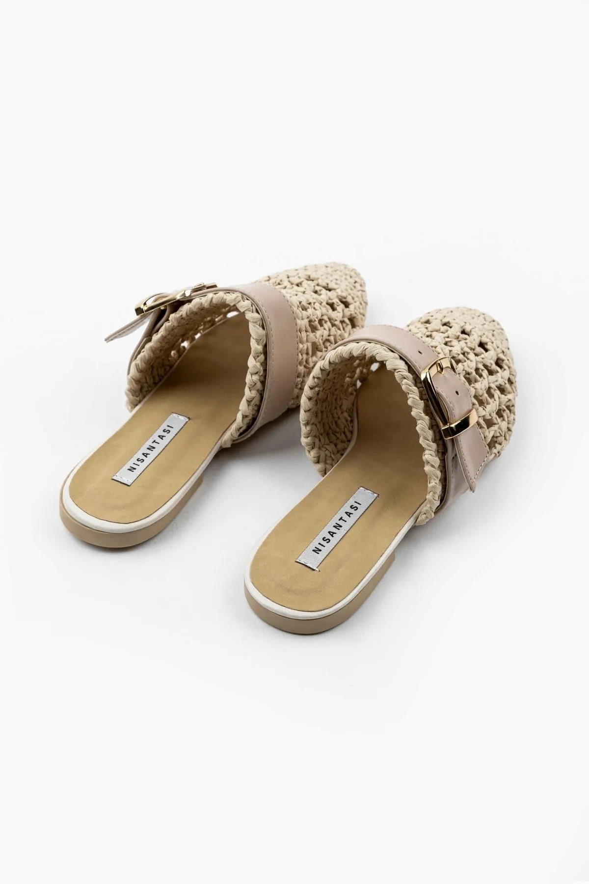 NİŞANTAŞI SHOES  Beste beige gestrickte Damenhausschuhe mit Gürteldetail und flacher Sohle