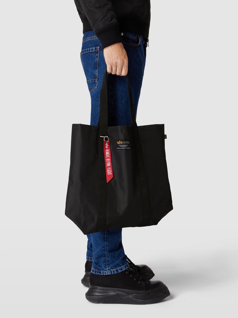 Tote Bag mit Label-Patch Modell 'LABEL SHOPPING BAG' in schwarz