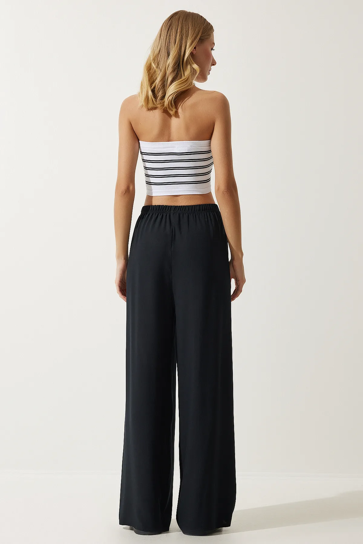 Happiness İstanbul  Schwarze Palazzo-Hose aus Viskose für Damen EN00610