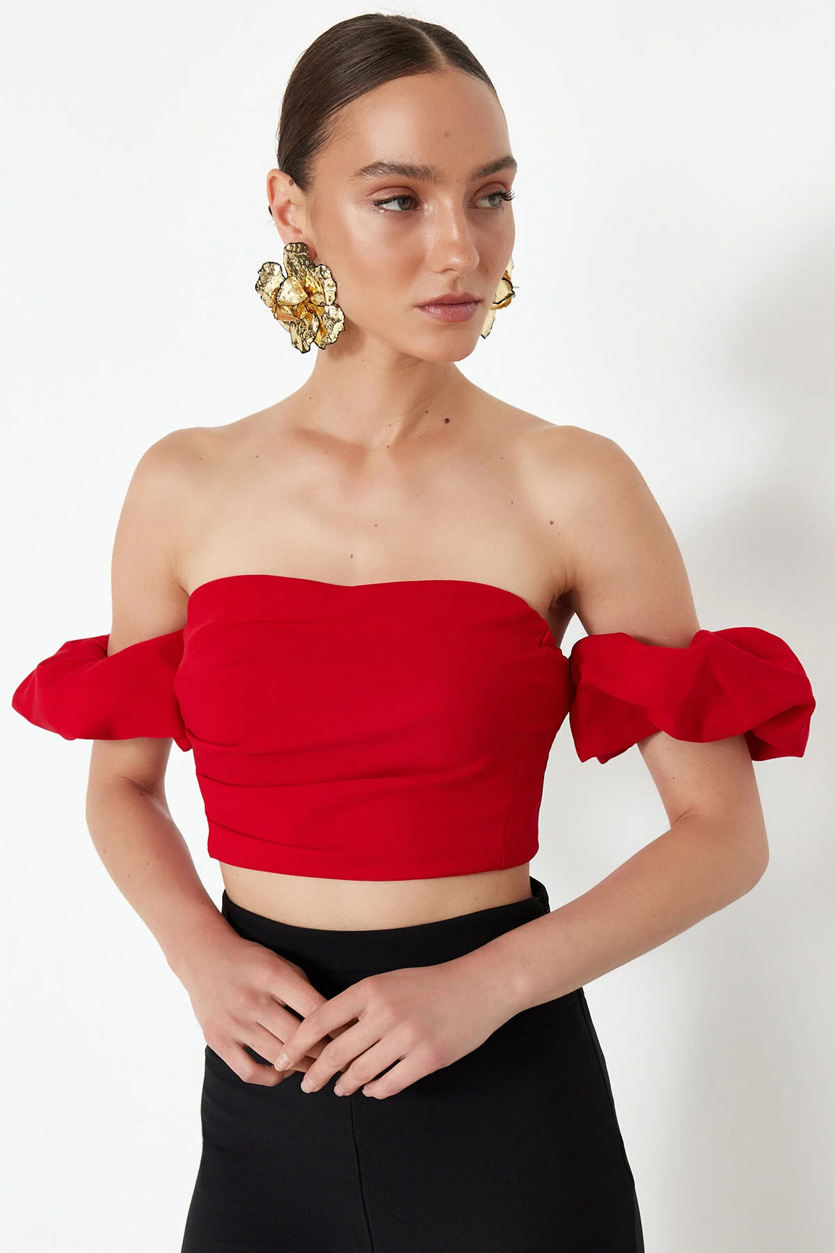 Trendyol Collection  Rotes kurzes gewebtes Bustier TPRSS24BS00020