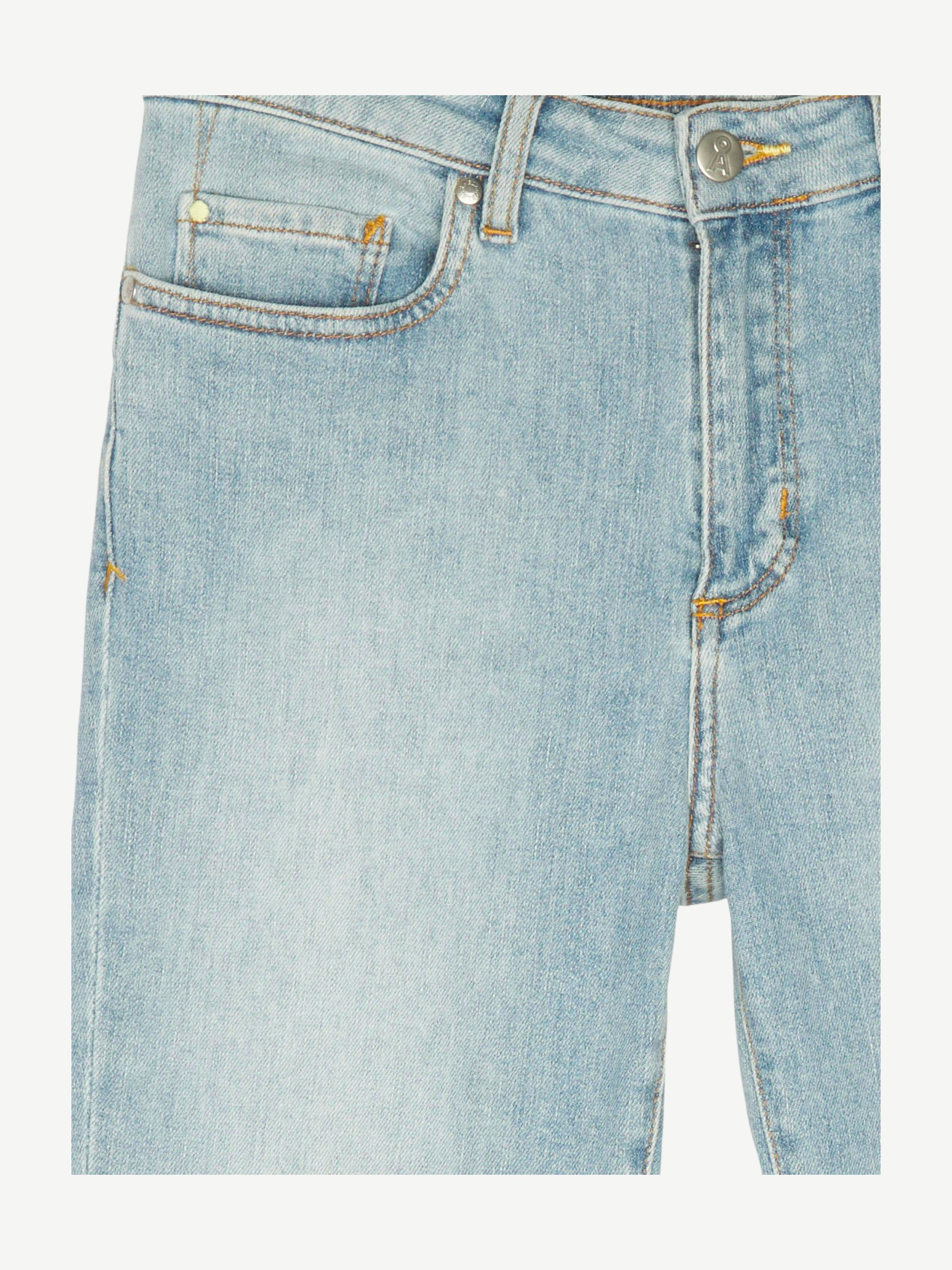 Skinny Leg Mid Waist aus Bio-Baumwoll-Hanf Mix