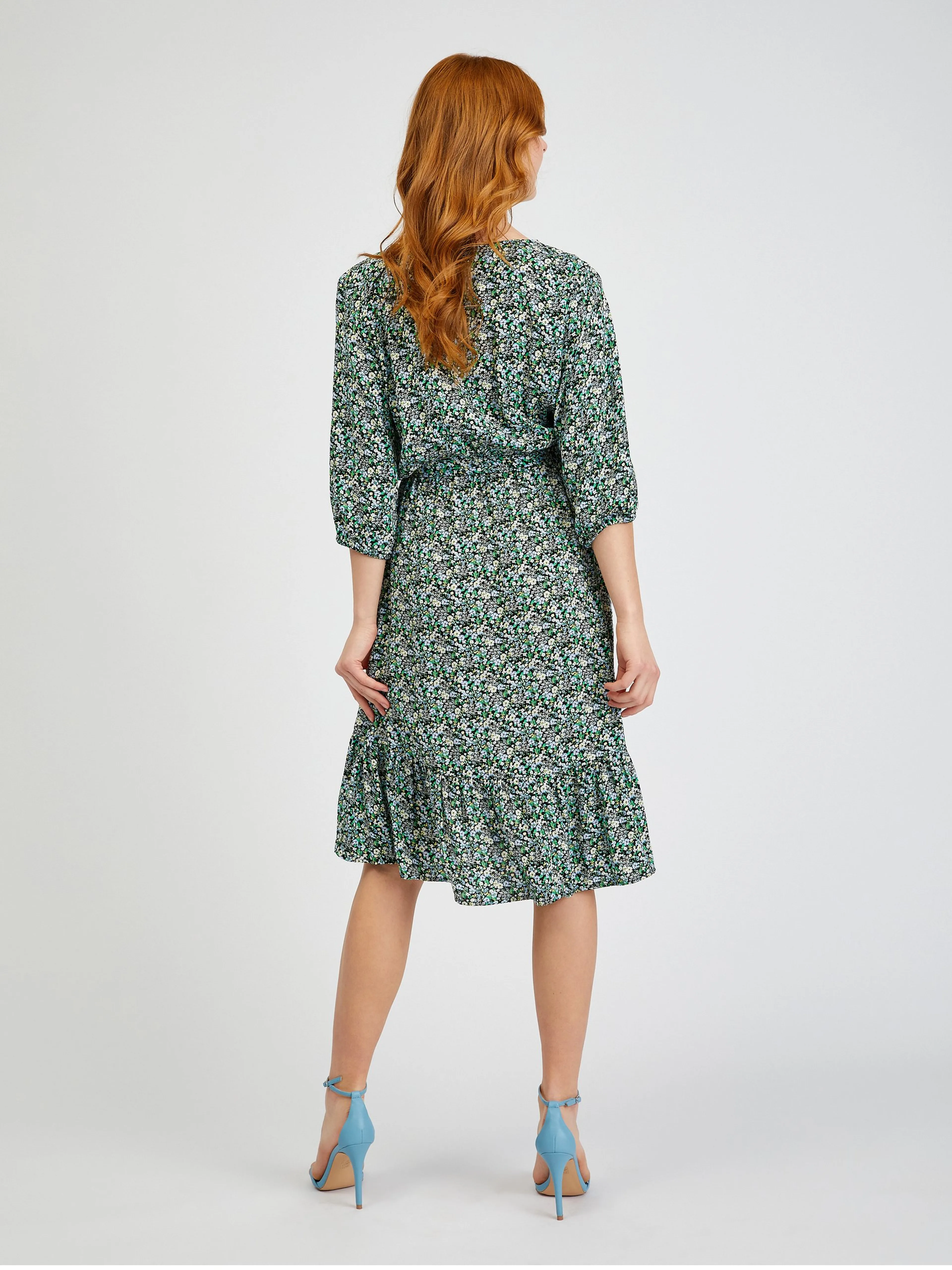 Grünes gemustertes Damenkleid mit Krawatte ORSAY