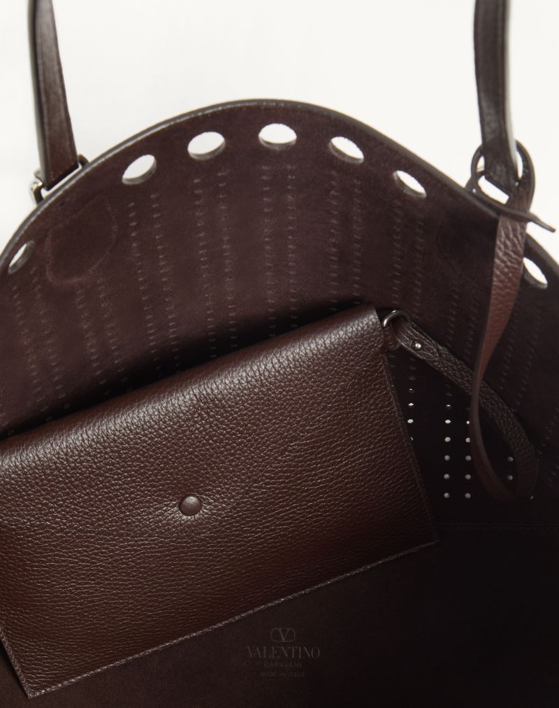 Bolsa de compras média Valentino Garavani Dottie em couro perfurado