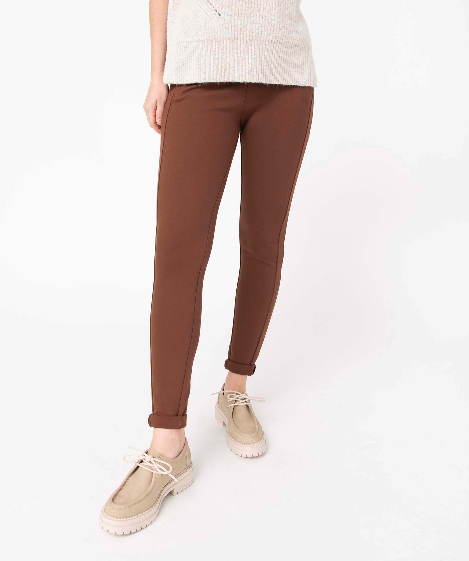 Leggings femme en maille épaisse avec surpiqre fantaisie marron | GEMO