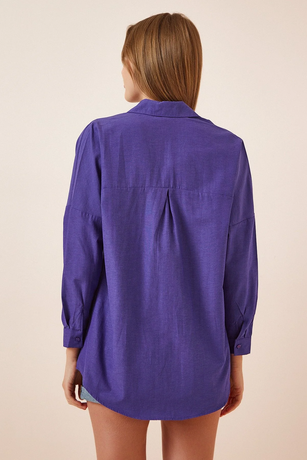 Happiness İstanbul  Lila Oversize-Lang-Basic-Shirt für Damen DD00842
