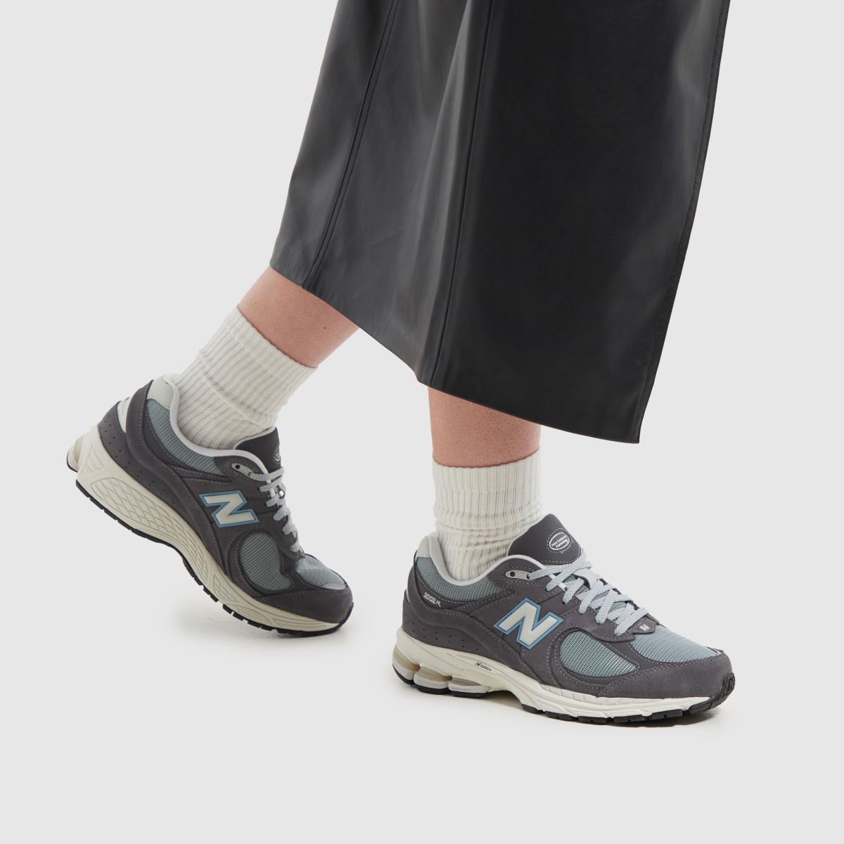 New Balance 2002r sötétszürke sportcipő