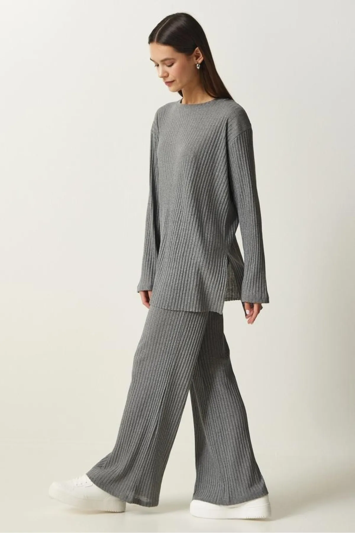 Know  Damen-Set aus Bluse und Hose aus geräuchertem Kordelstrick