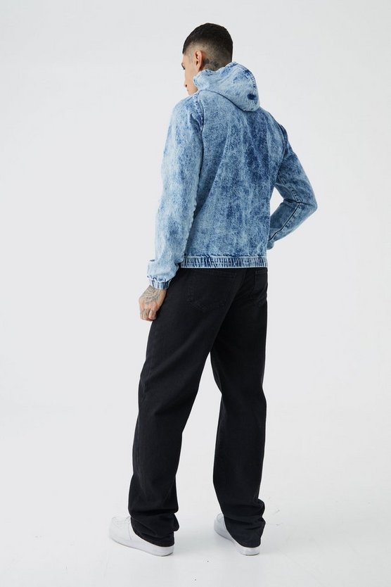 Kastiger Denim-Hoodie mit Acid-Waschung und Reißverschluss