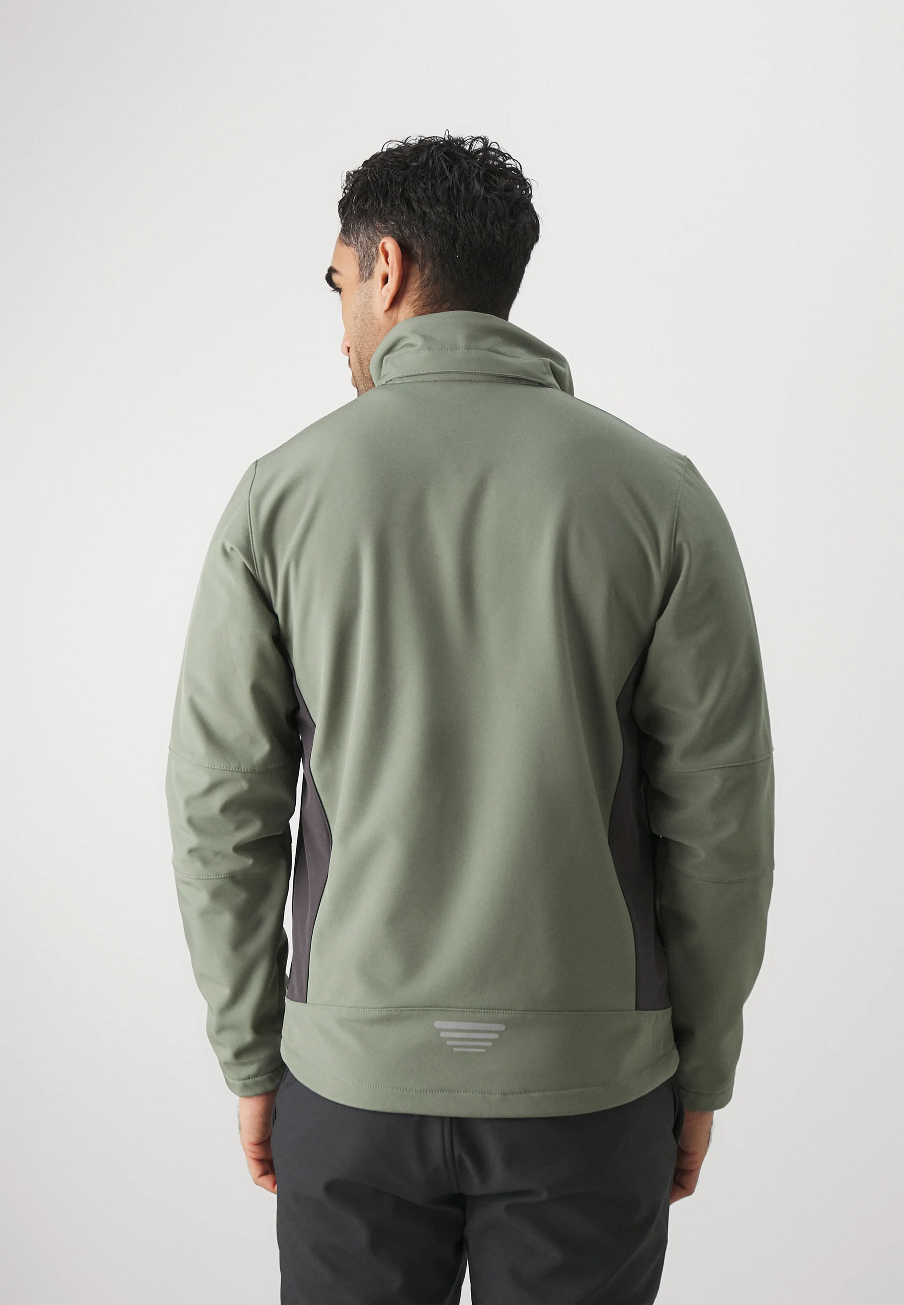 CHAQUETA CMP HOMBRE CON CREMALLERA Y CAPUCHA - Chaqueta softshell