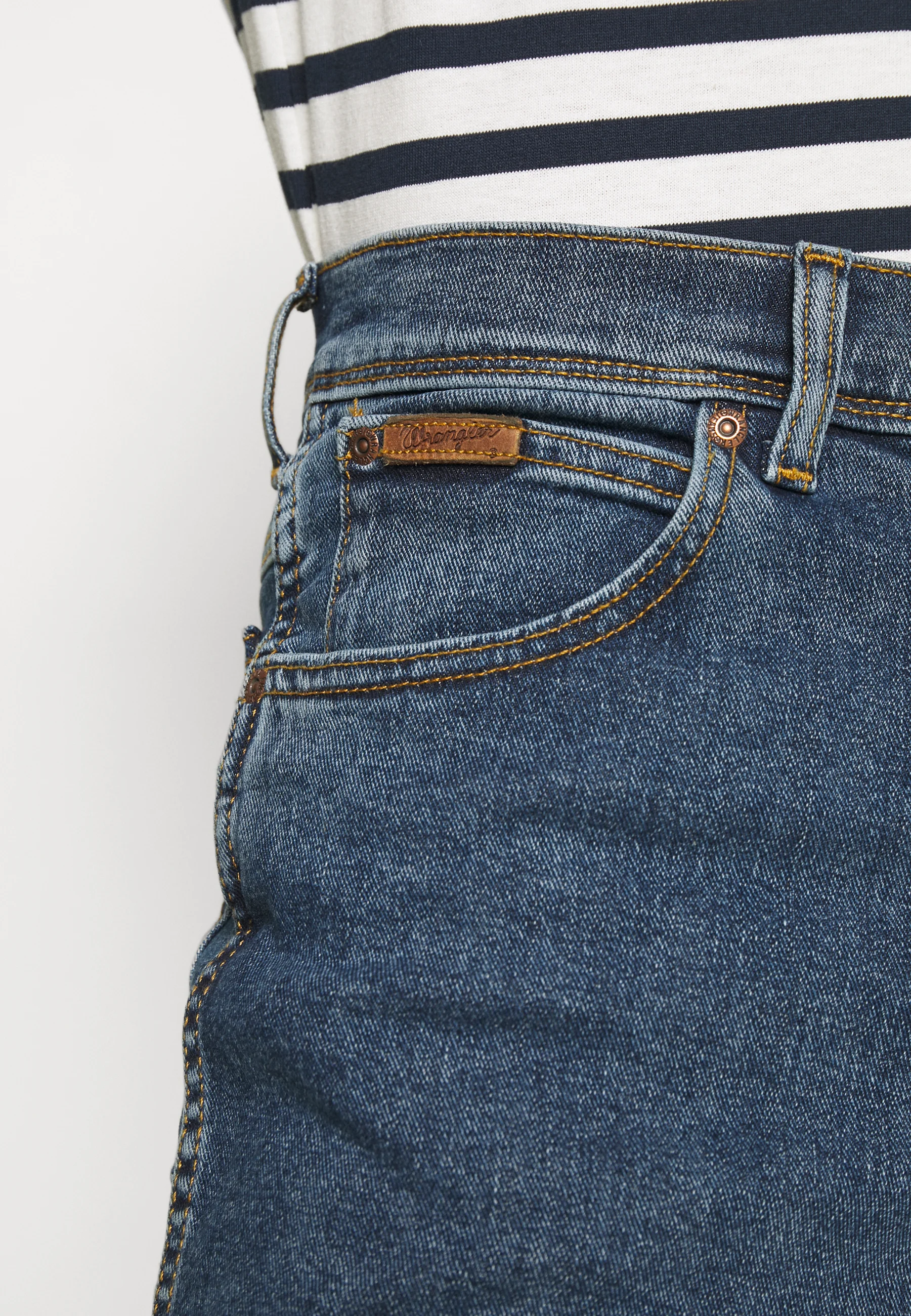 Wrangler TEXAS SLIM - Vaqueros pitillo