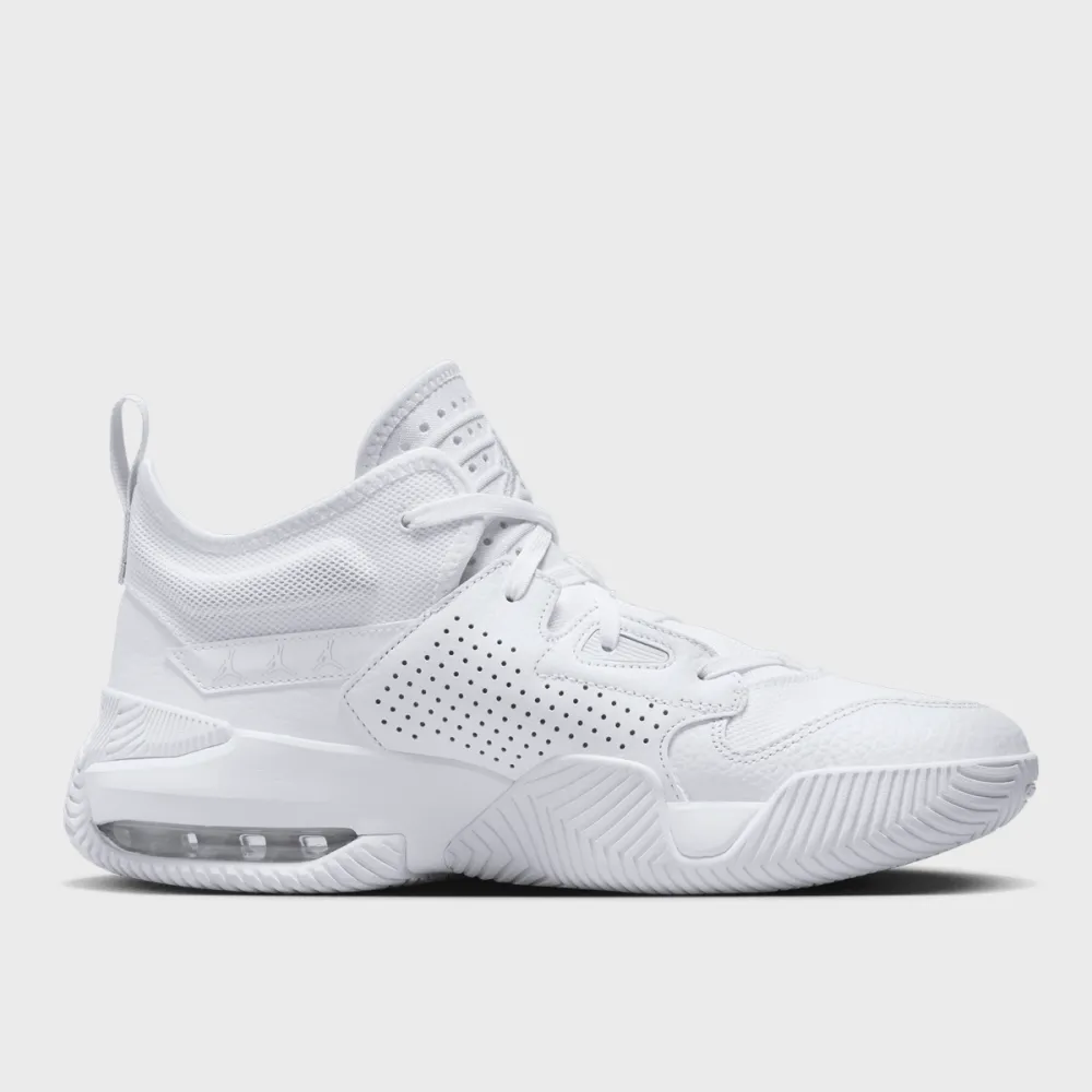NIKE JORDAN Stay Loyal 2 DQ8401-102 / weiss