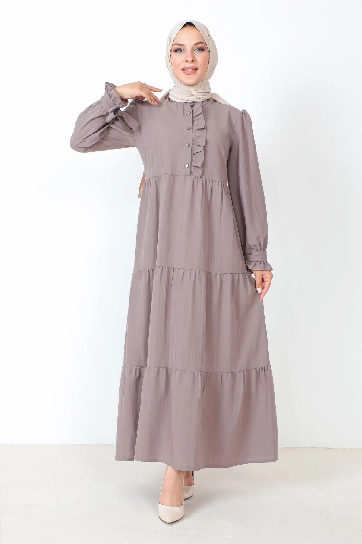 Tesettür Dünyası  Hijab-Kleid mit gebundenen Ärmeln TSD221207 Nerz