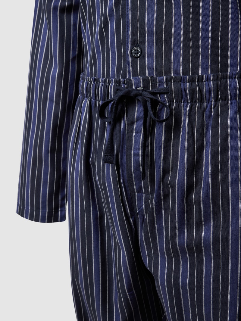 Pyjama mit Streifenmuster in marineblau