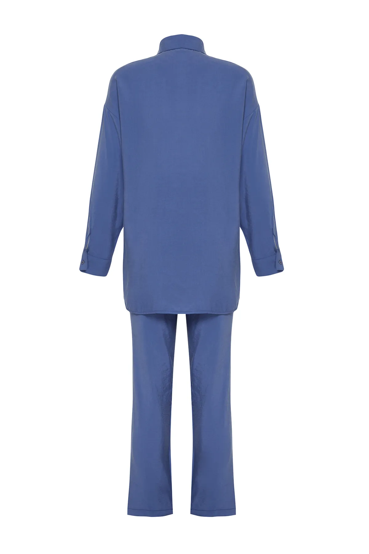 Trendyol Modest  Blaues Set aus gewebtem Modalstoff mit Hemd und Hose unten TCTSS24US00058