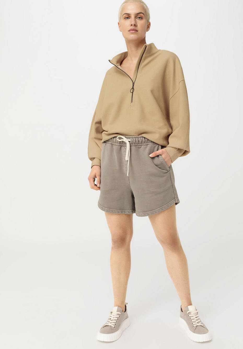 Shorts mineralgefärbt aus reiner Bio-Baumwolle