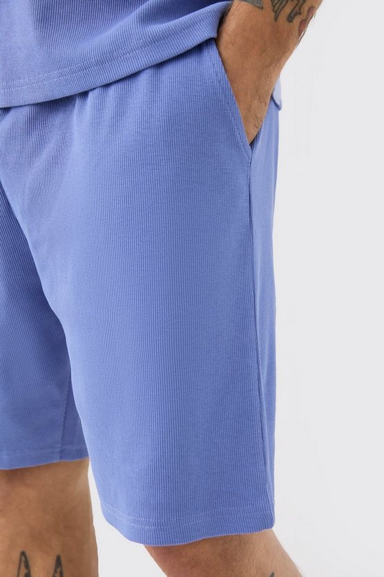 Lockere mittellange gerippte Shorts