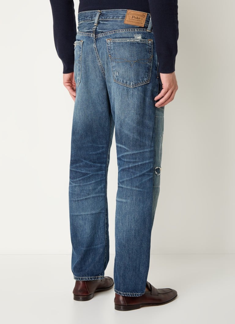 Blugi drepți de la Ralph Lauren, cu detalii uzate.
