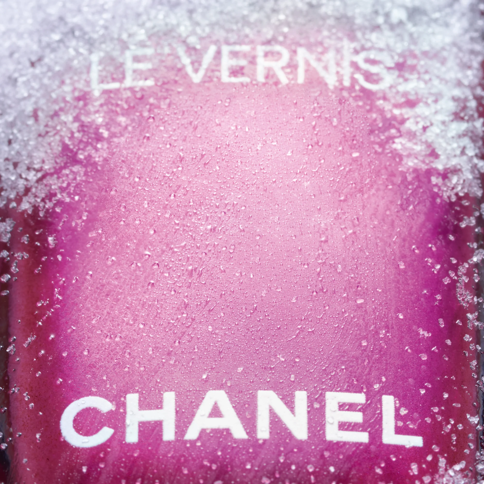 LE VERNIS - COLOR Y BRILLO DURADEROS