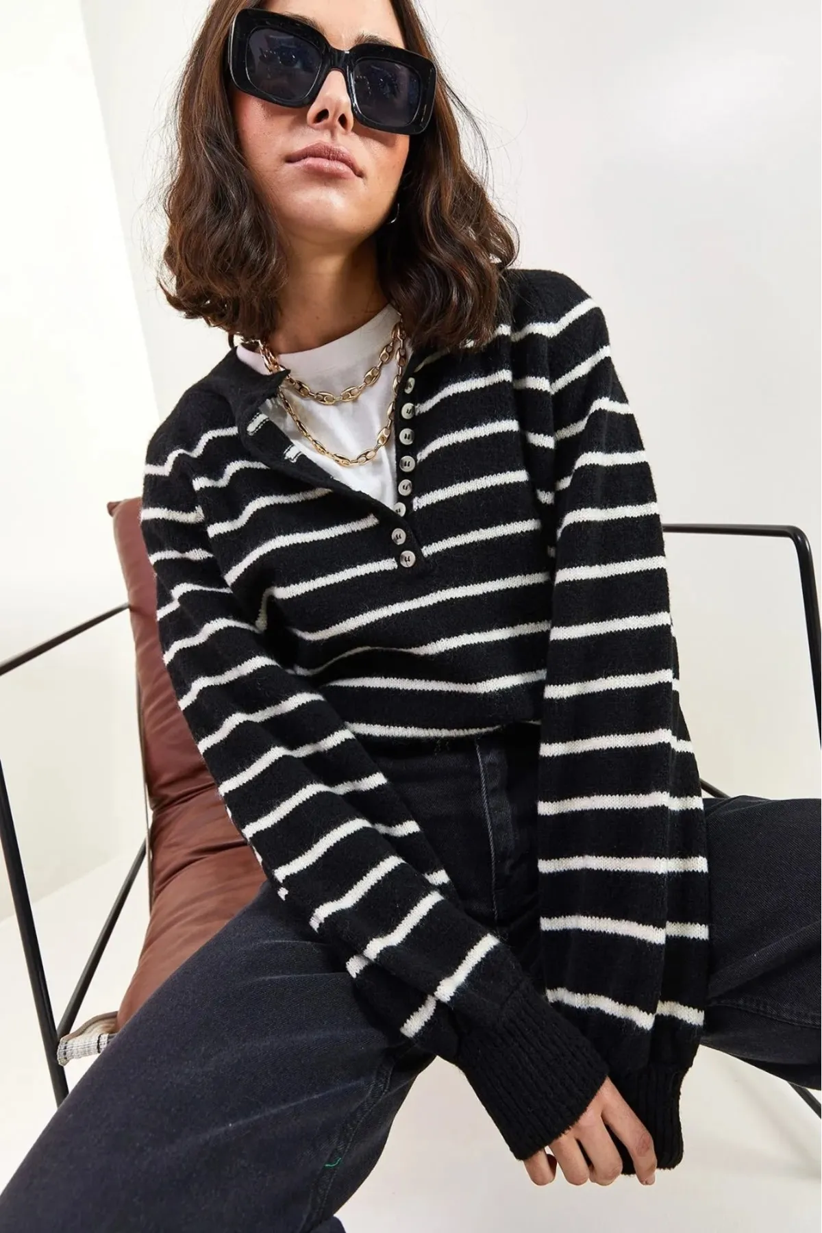 Bianco Lucci  Gestreifter Strickpullover mit Rollkragen und geknöpftem Kragen für Damen