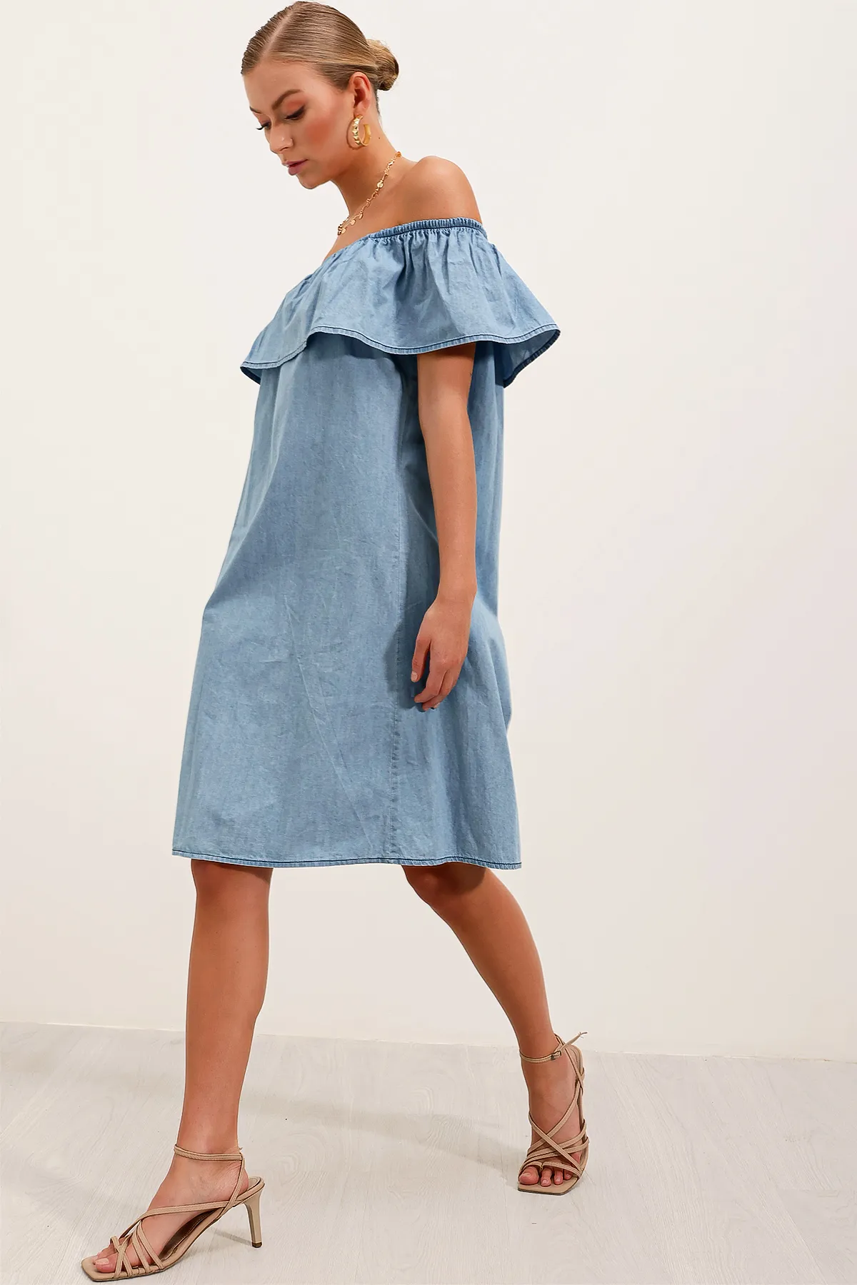 Bigdart  1481 Schulterfreies Jeanskleid – Hellblau