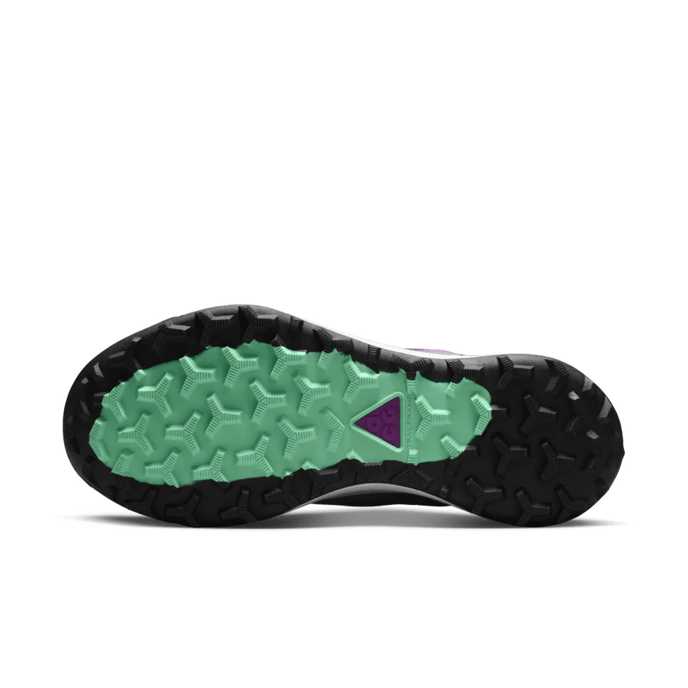 Nike ACG Lowcate DX2256-002 / grau