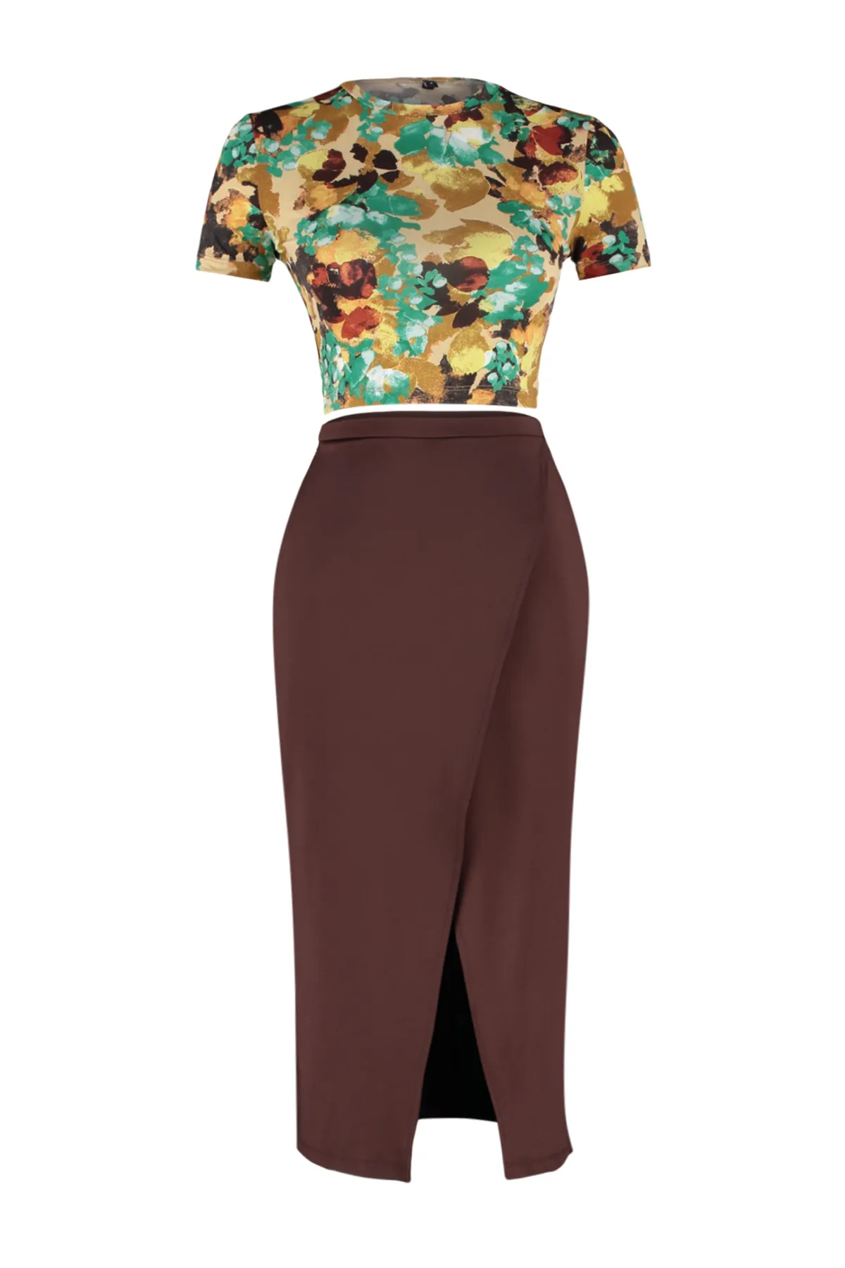 Trendyol Collection  Mehrfarbig bedrucktes, flexibles, figurbetontes Strick-Set aus Bluse und Rock in Midilänge TWOSS24AU00123