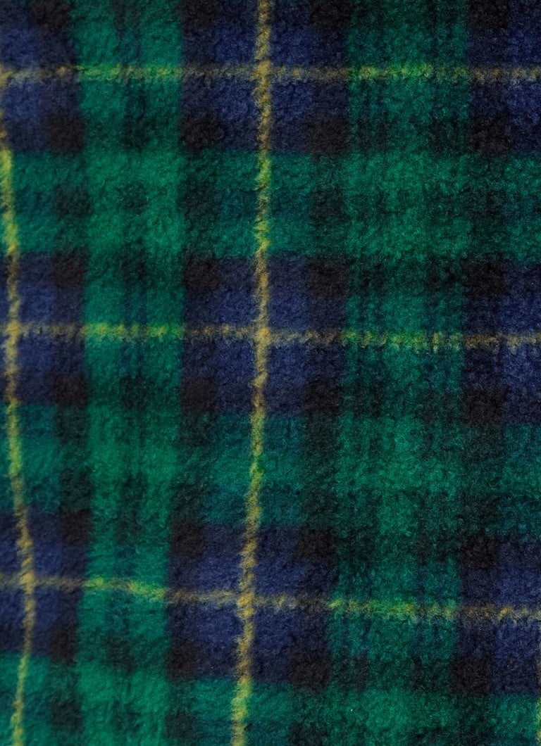Kurtka w kratę Ralph Lauren z kieszeniami na piersi.